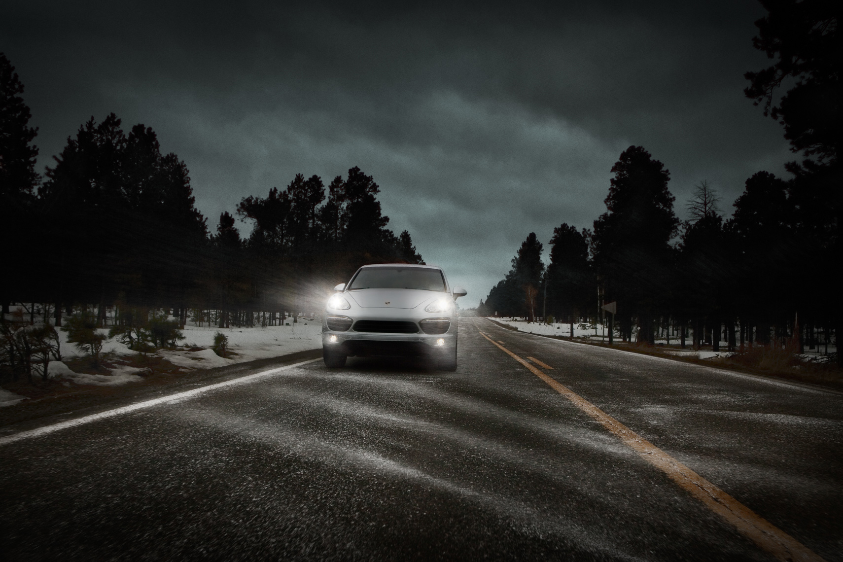Porsche Cayenne Ad by commercial automotive car photographer Michael Grecco